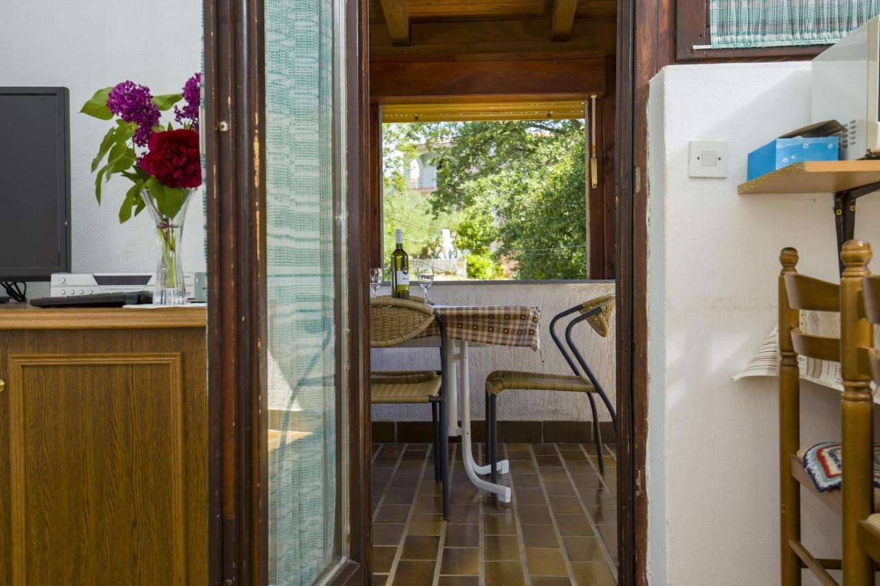 Apartment Vili Pinezići Buitenkant foto