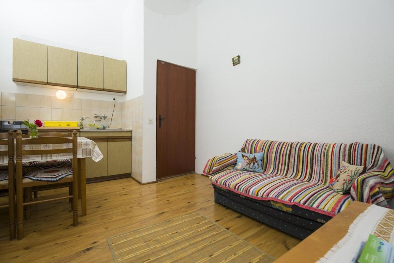 Apartment Vili Pinezići Buitenkant foto